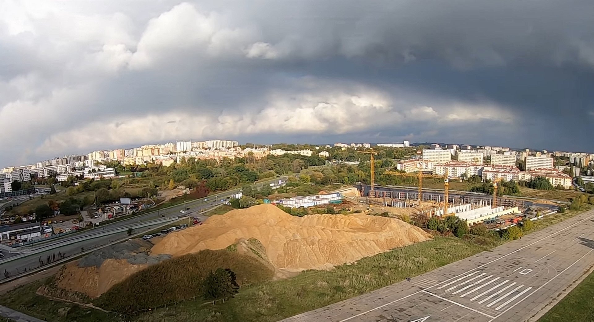 Krakow - Lotnisko - Muzeum c - m quality